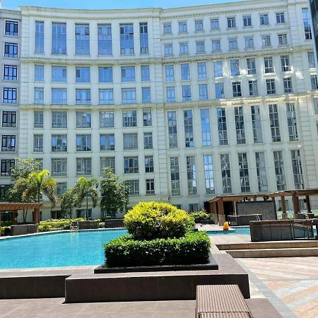 Studio Condo Building 81 Newport Boulevard Manila Kültér fotó